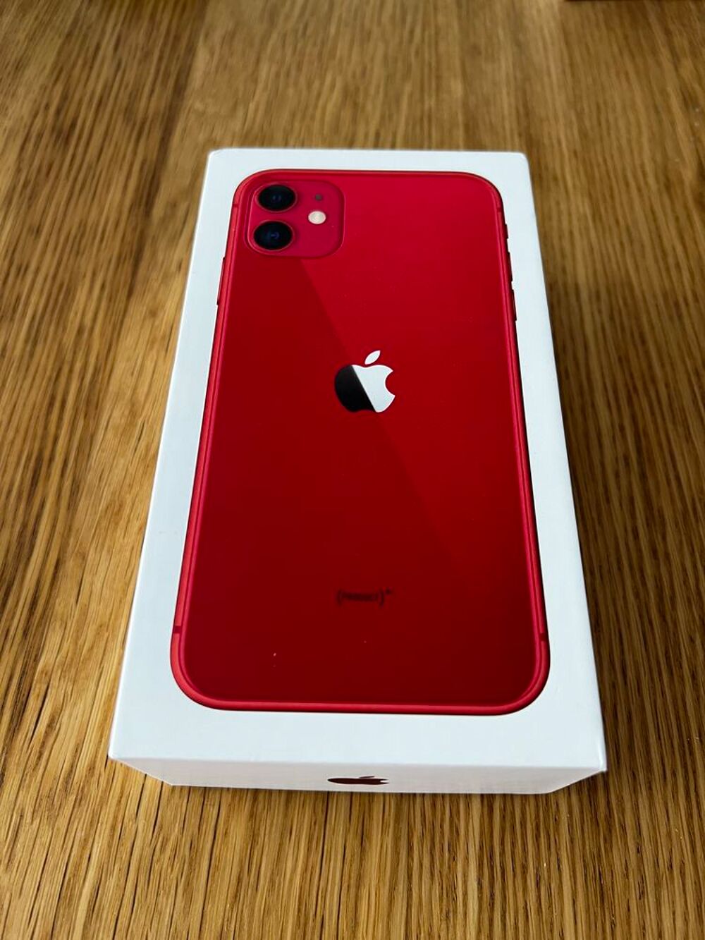 Iphone 11 64 GO Rouge . Téléphones et tablettes