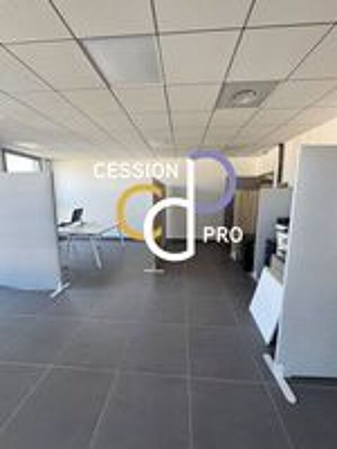   BUREAUX DE STANDING A VENDRE DANS IMMEUBLE RECENT SUR PERIPHERIQUE NIMOIS 