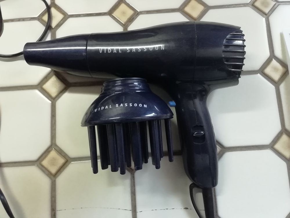   Sèche cheveux turbo Vidal Sassoon  