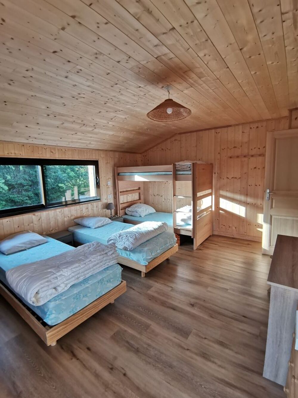 � vendre  Chalet Super Besse (63610)