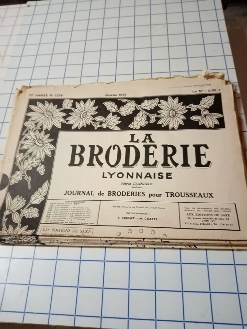 journaux "la broderie lyonnaise", journal de broderies 