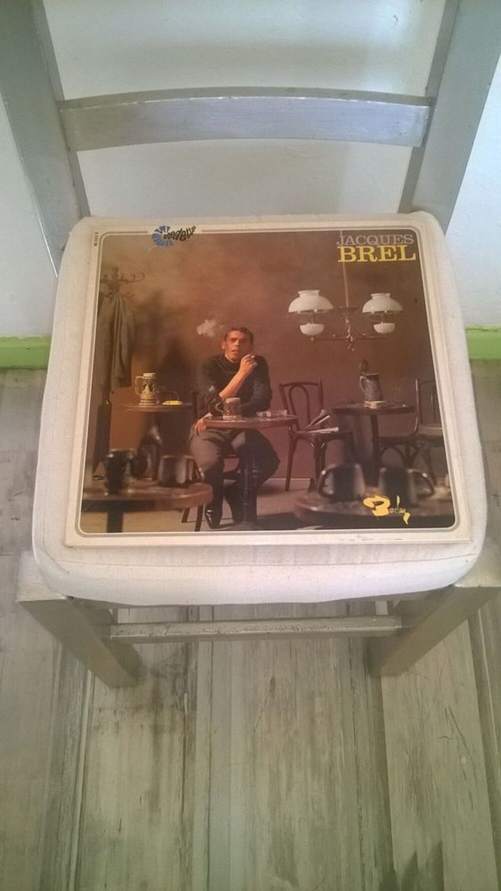 Vinyle Jacques Brel
Ces Gens-L&agrave;
Excellent etat
Ces Gens-L CD et vinyles