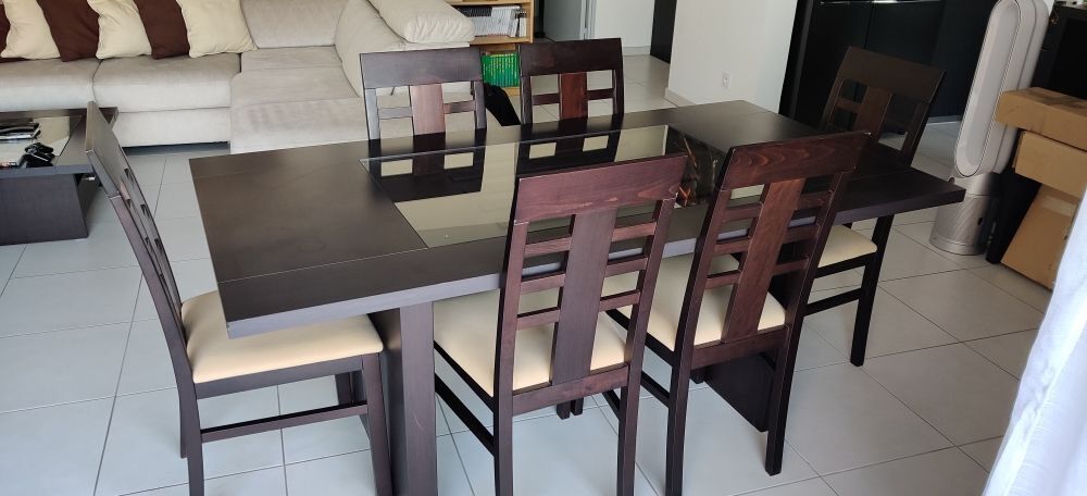 Ensemble table 6 personnes et 6 chaises Meubles