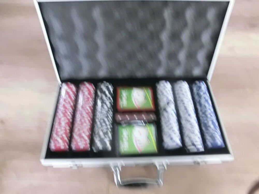 mallette poker neuve Jeux / jouets