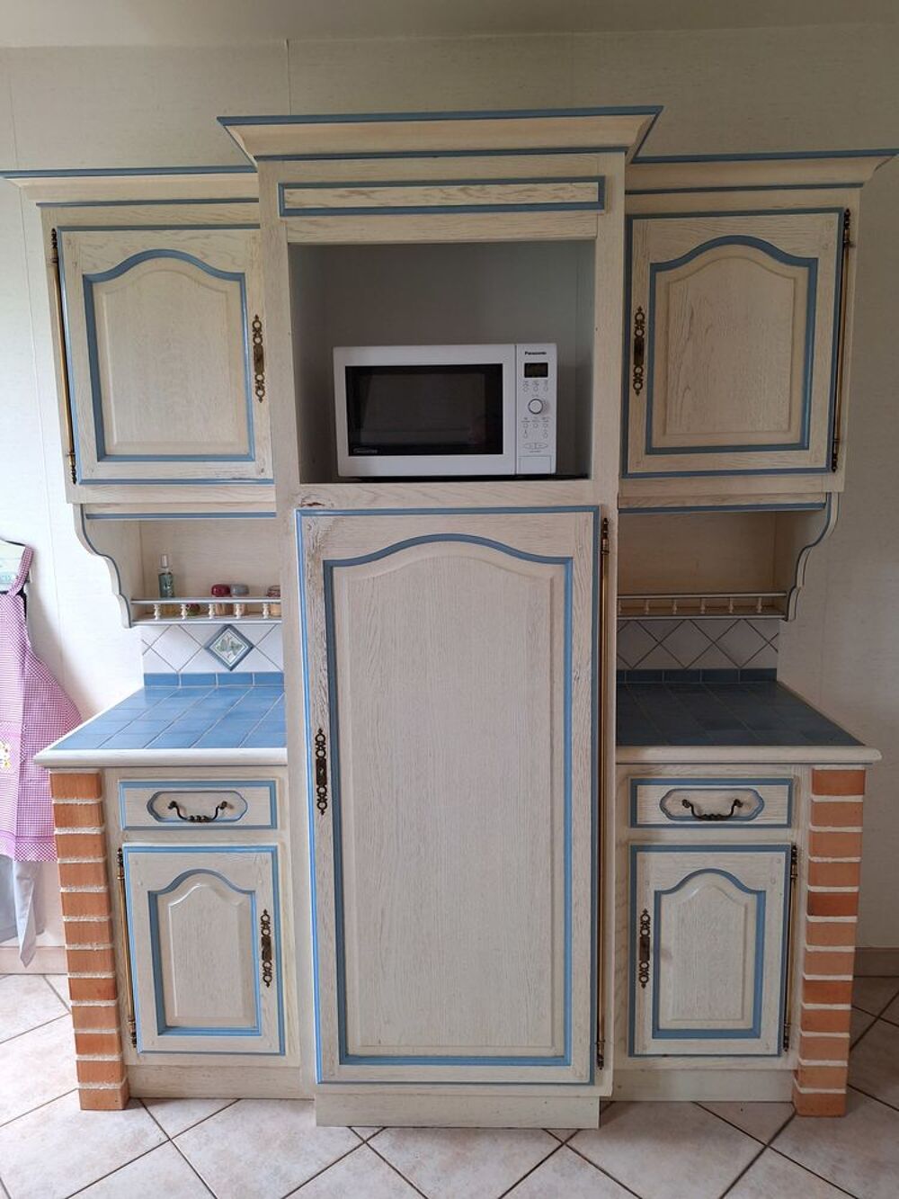 Cuisine am&eacute;nag&eacute;e Meubles