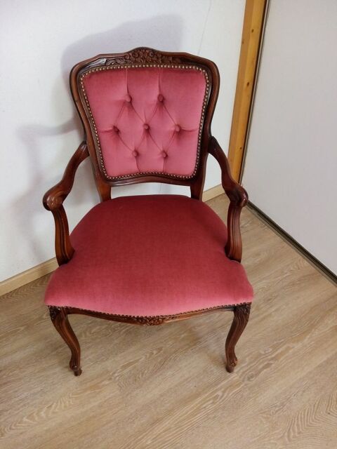 fauteuil velours rose 30 Issoire (63)