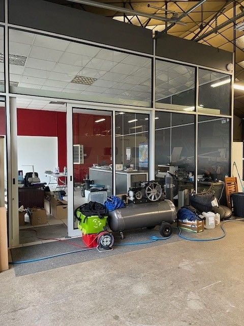  Atelier  louer 2 pices 180 m