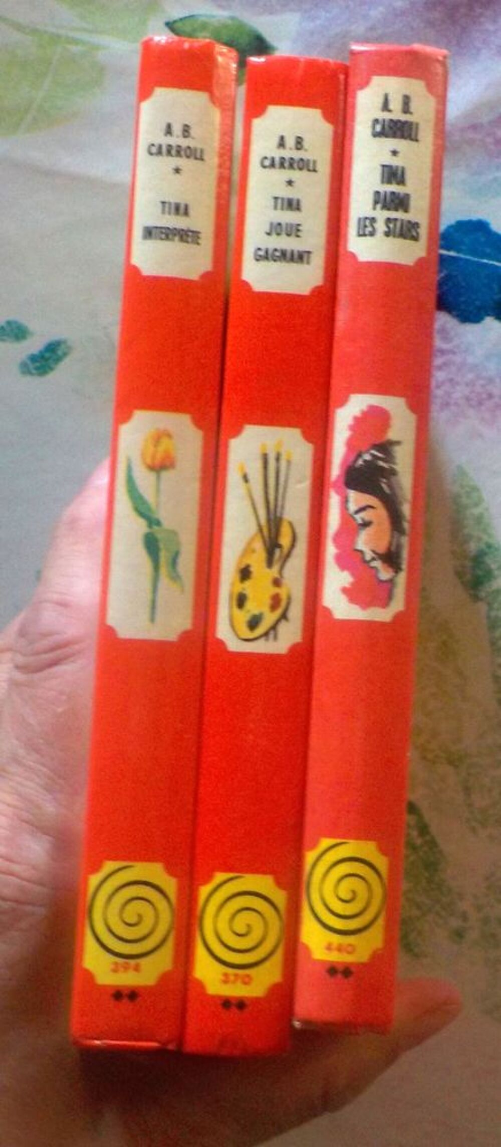 3 TINA Collection SPIRALE (Interpr&egrave;te, joue gagnant, parmi l Livres et BD