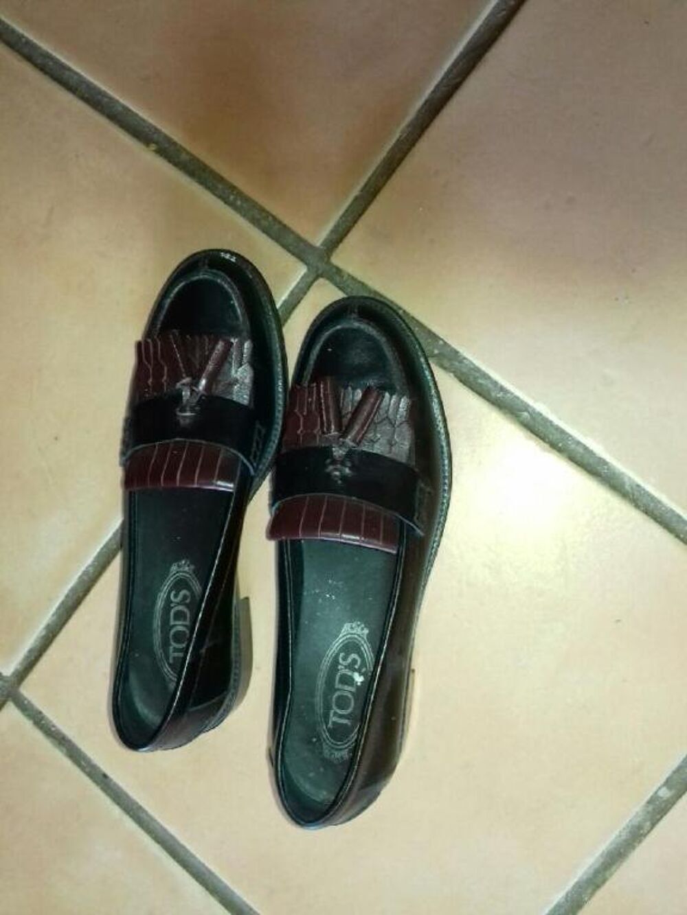 V&ecirc;tements de marque tr&egrave;s peu port&eacute;s, Taille 38/40 Vêtements