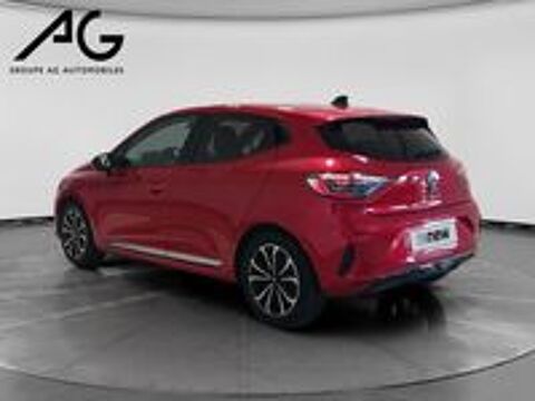 Clio V Clio E-Tech full hybrid 145 Techno 2023 occasion 08000 Charleville-M&eacute;zi&egrave;res