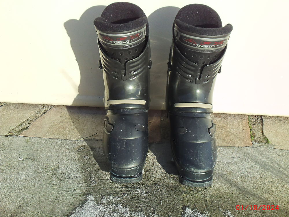 Chaussures de ski NORDICA F100 Sports