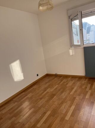  Appartement � vendre 2 pi�ces 57 m� Jou�-l�s-tours