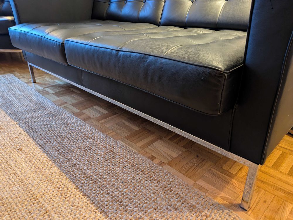 canap&eacute;+ fauteuil design en cuir Made in Italie Meubles