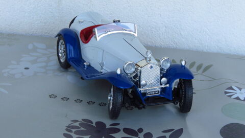 Voiture miniature Alfa Romeo 1/18 35 Gap (05)