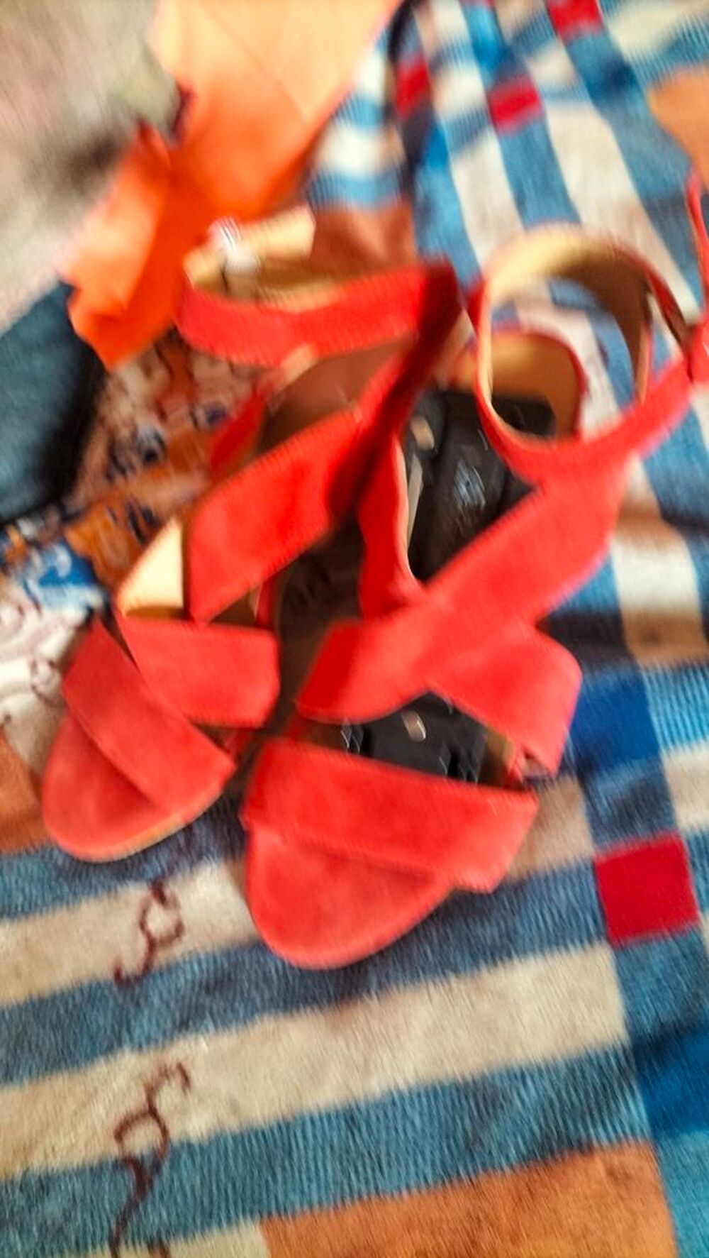 Sandale cuir Cliff rouge pointure 37 tr&egrave;s bon &eacute;tat Chaussures