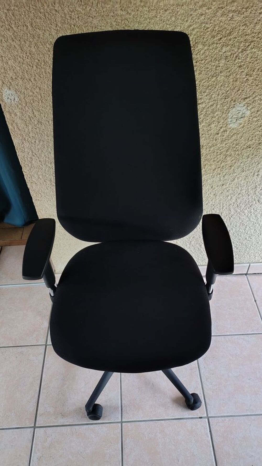 Fauteuil de bureau NAVAILLE multi r&eacute;glages &eacute;tat neuf Meubles
