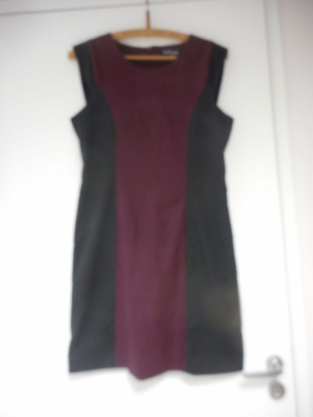 Robe chasuble noire et bordeaux T 38 Vêtements