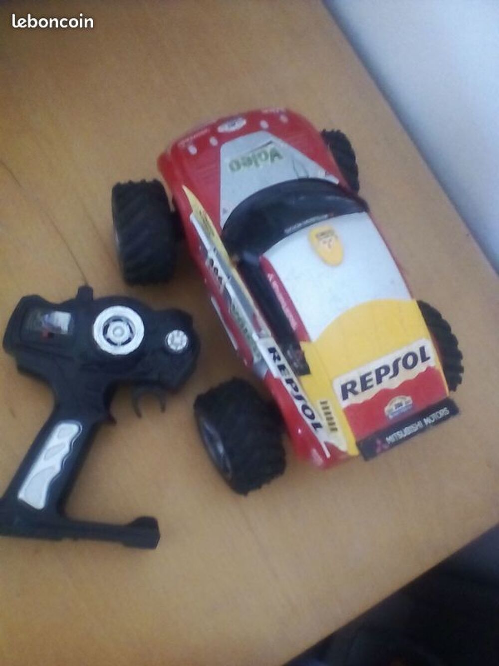 Mitsubishi Pajero Radiocommand&eacute; Ech 1/18 TBE 5 Eur Jeux / jouets