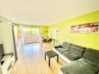  Appartement à louer 5 pièces 90 m² Le kremlin bicetre