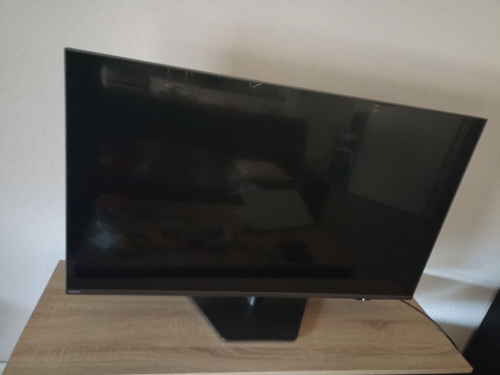 TV Philips LED UHD 4K The One 108cm Ann&eacute;e 2024/ 43PUS8919/12 Photos/Video/TV