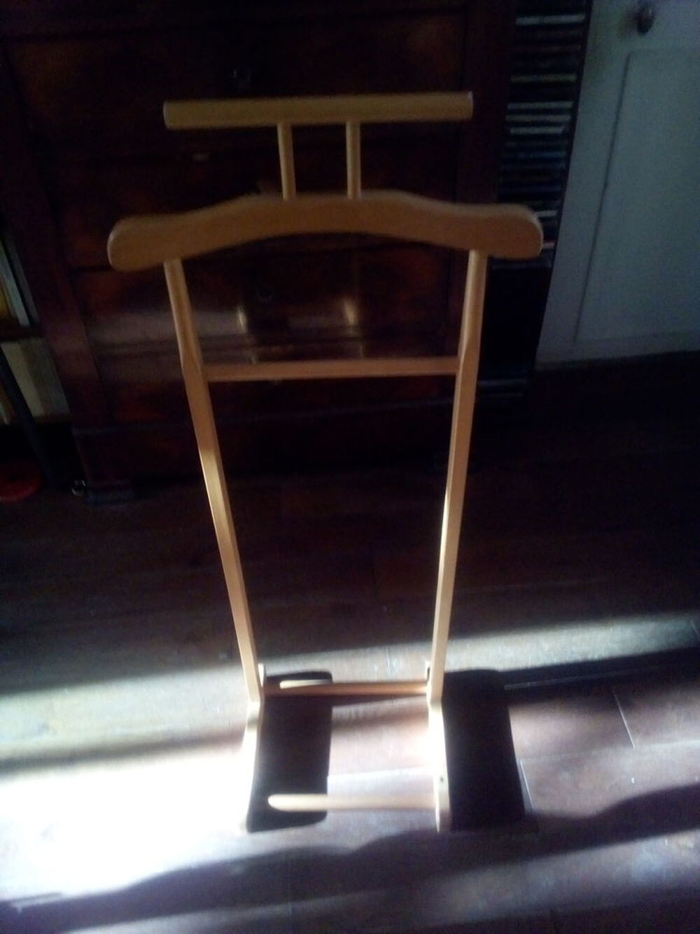Valet de nuit ou porte-habit Meubles