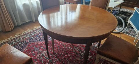 table ronde style Louis XVI avec 3 rallonges 110 Le Petit Clamart (92)
