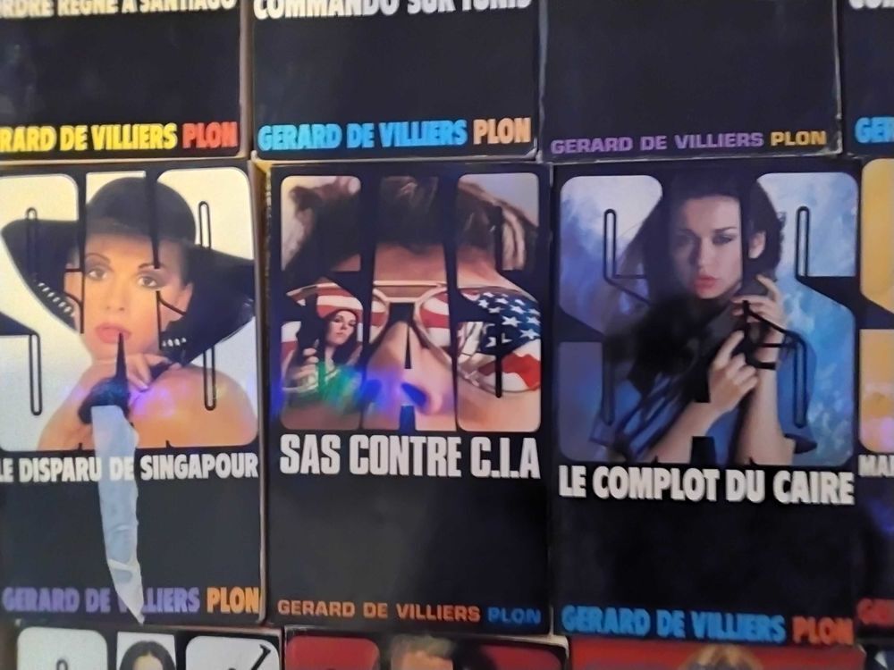 25 SAS de G&eacute;rard de Villiers Livres et BD