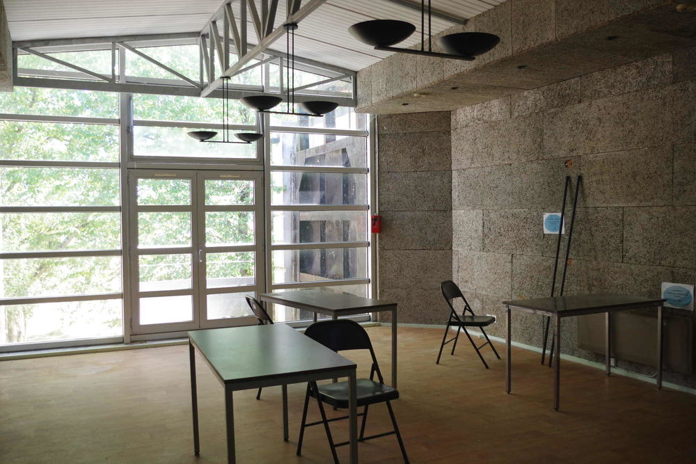 Vente Autre BATIMENT D'ARCHITECTE DANS ZONE D'ACTIVITES Alluy
