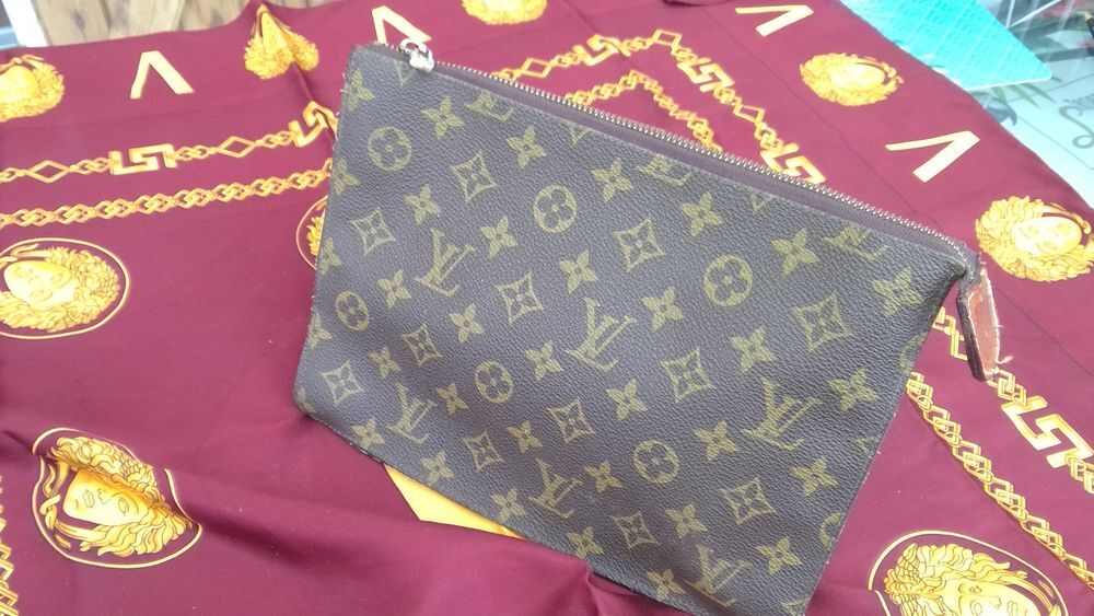  pochette homme Louis Vuitton originale Maroquinerie