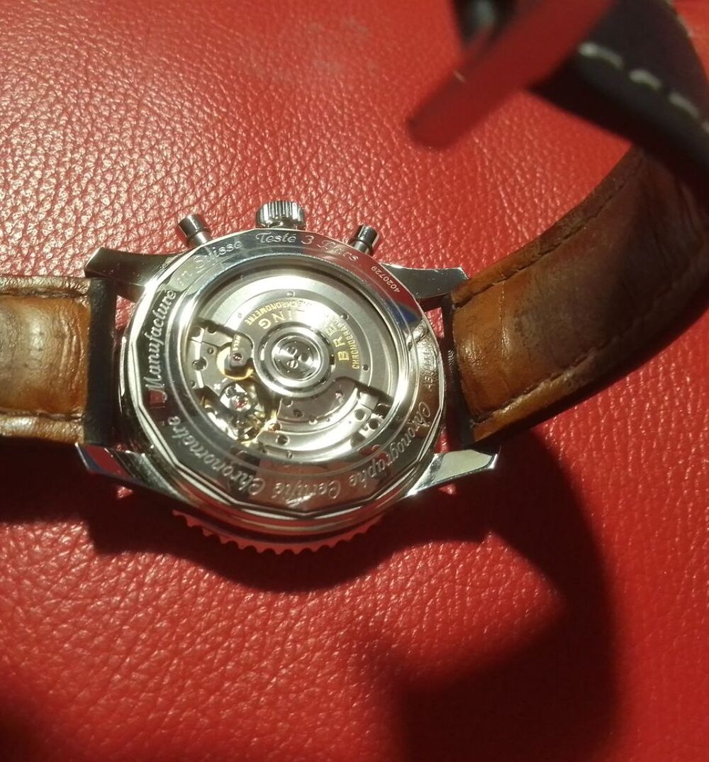 BREITLING NAVITIMER 46mmGMT 2 fuseaux horaires) dos transpar Bijoux et montres