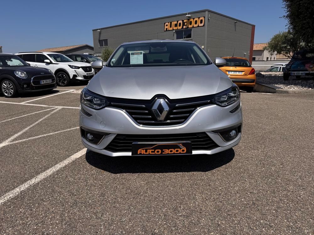 Megane IV M&eacute;gane IV Berline Blue dCi 115 Intens 2020 occasion 84290 Sainte-C&eacute;cile-les-Vignes