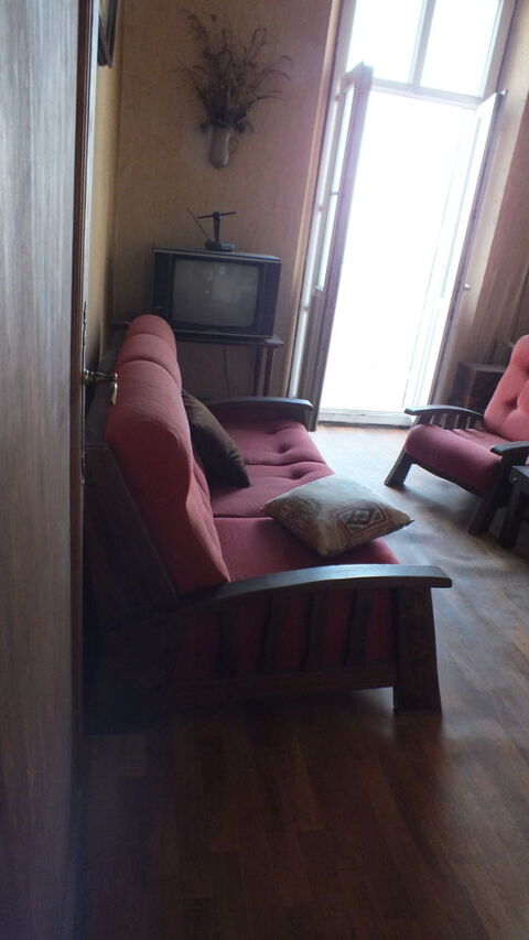 Canapé 3 place avec lit.+ 2 fauteuils. 500 Cornillon-Confoux (13)