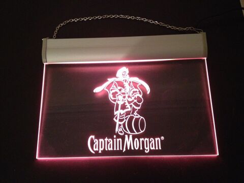 Enseigne lumineuse Captain Morgan
40 Nancy (54)