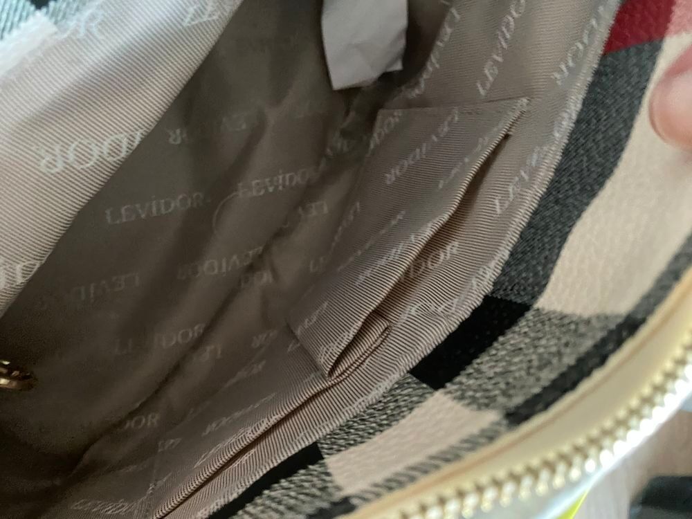 Sac &agrave; main r&eacute;tro de marque LEVIDOR Maroquinerie