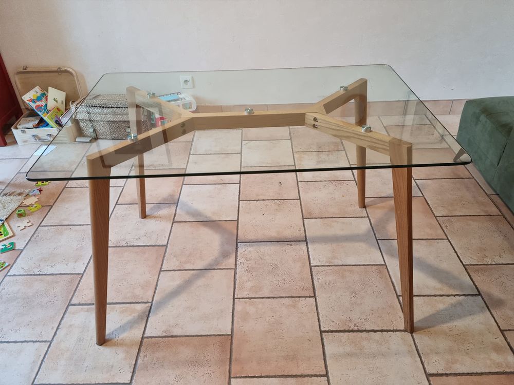 Table &agrave; manger verre et bois Meubles