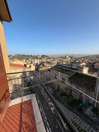  Appartement � vendre 2 pi�ces 44 m� Montedoro, cl, italia