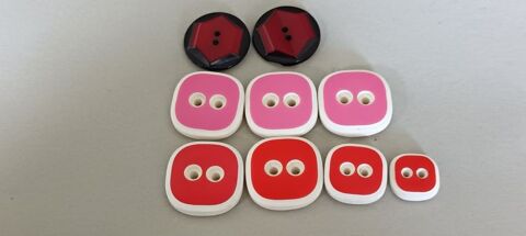 Candy Pop  7 Boutons Graphiques et 2 Hexagones Vintage N°97 Thonon-les-Bains (74)