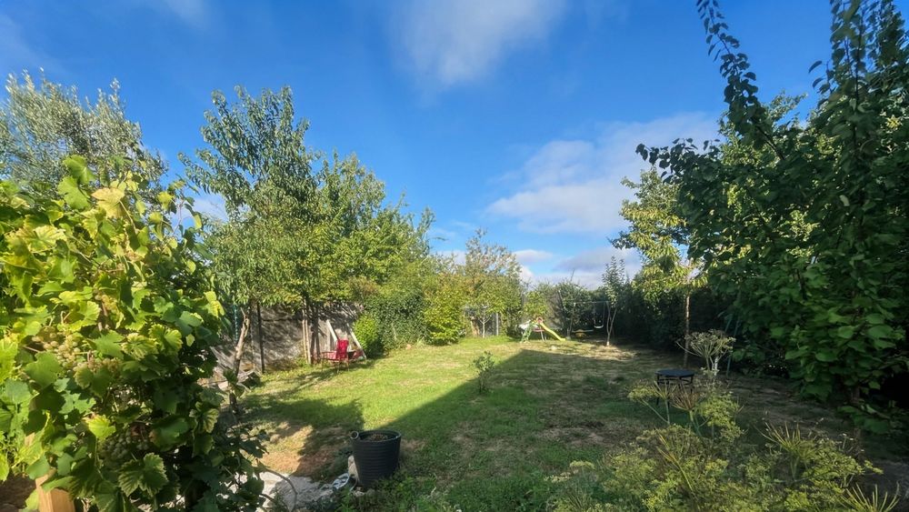 Vente Maison Maison 180 m2 proche commerces et écoles Saint-pierre-du-chemin