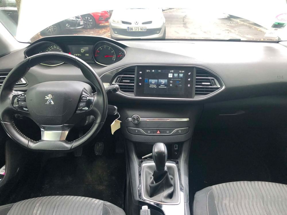 308 1.2 VTi 82 ch BVM5 Active 2013 occasion 78440 Porcheville