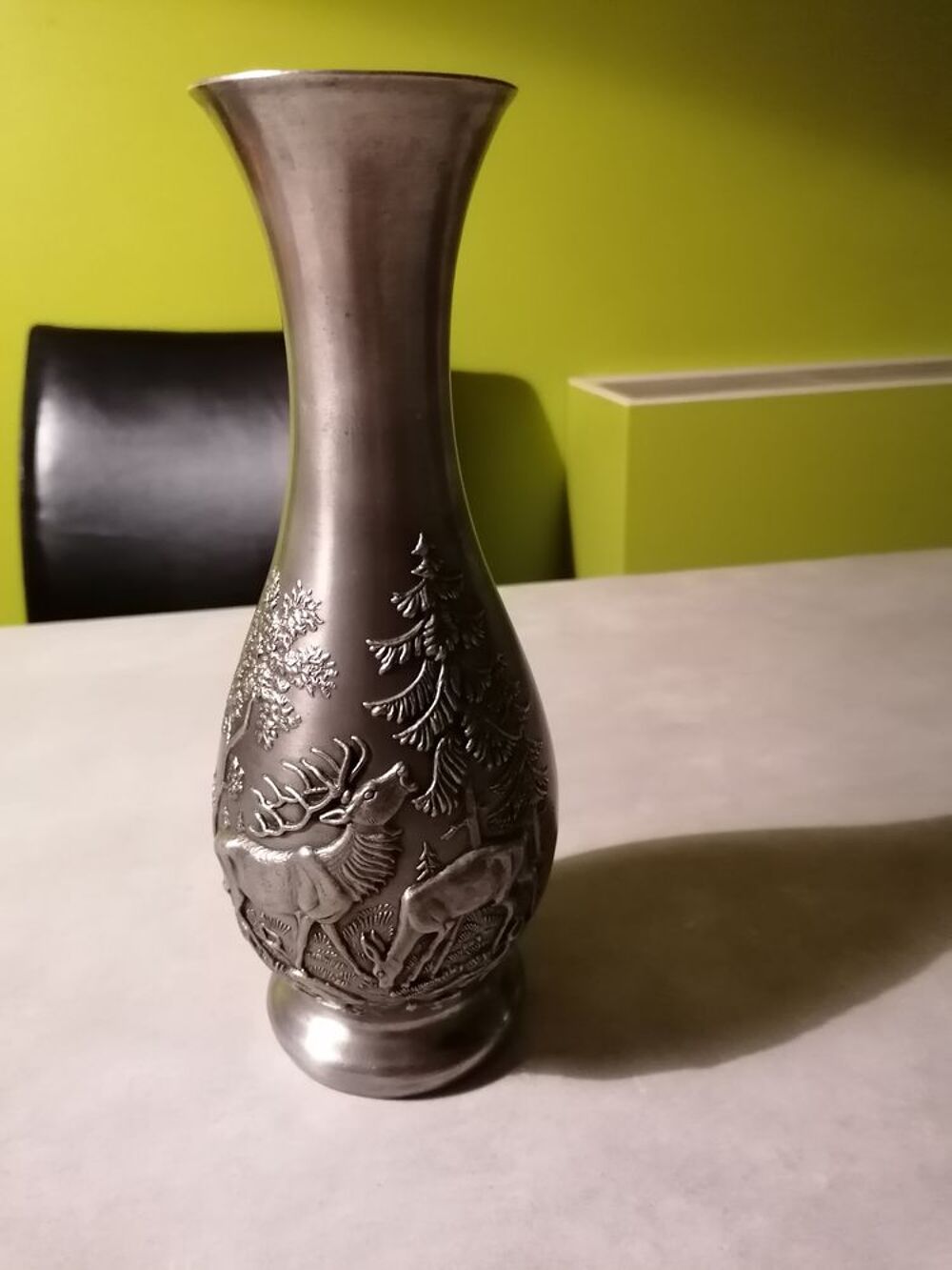 Vase en &eacute;tain Décoration