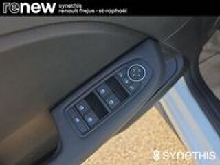Clio V Clio E-Tech full hybrid 145 Evolution 2023 occasion 83600 Fr&eacute;jus