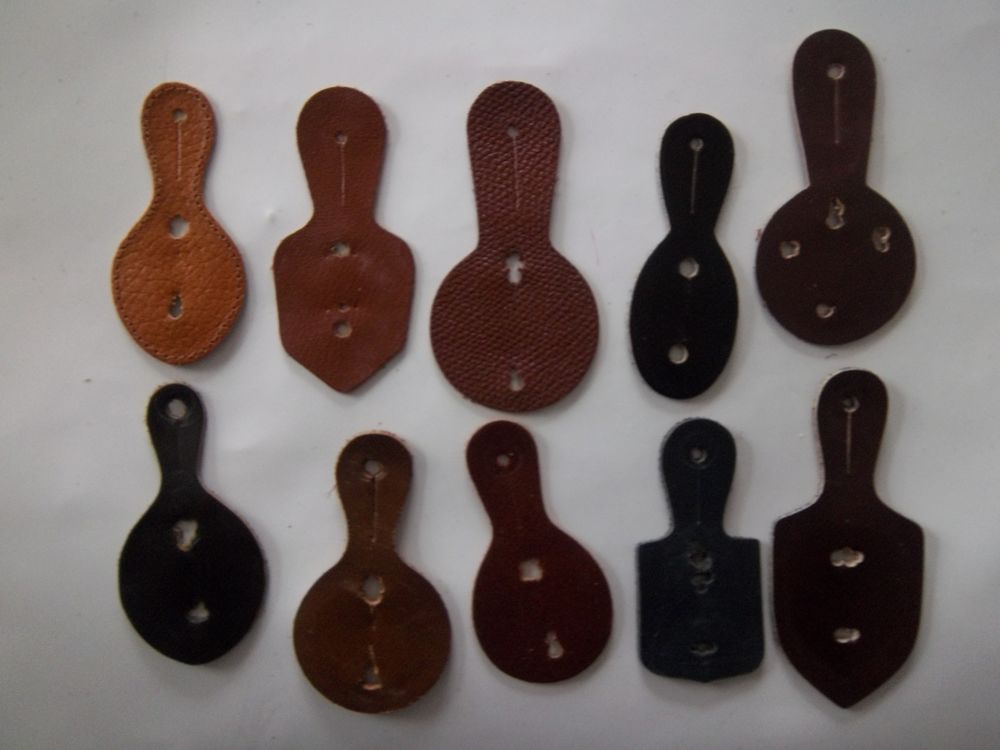 lot N&deg; 5 10 cuirs insignes militaire 