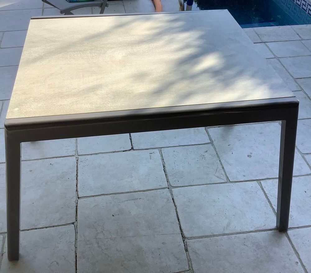 TABLE DE JARDIN Meubles