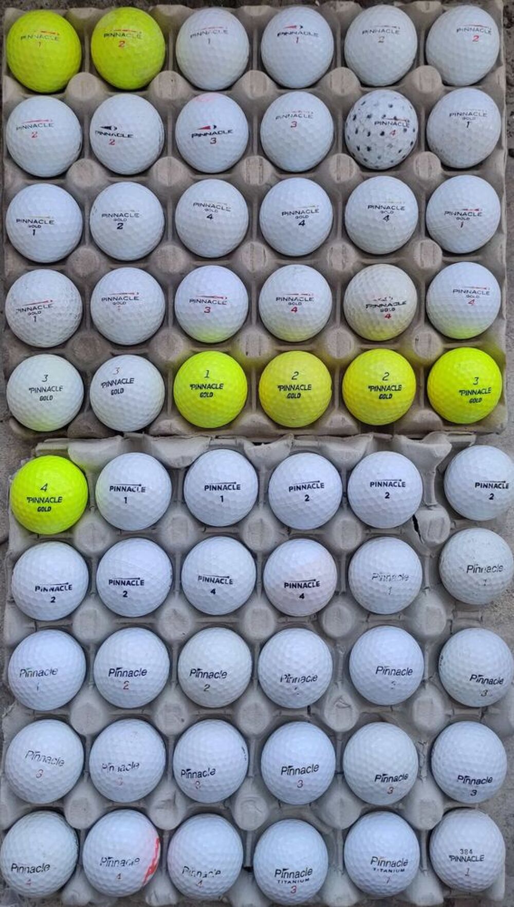60 Balles de Golf Pinnacle d'Occasion en Tr&egrave;s Bon Etat Sports