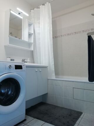  Appartement � louer 2 pi�ces 57 m�