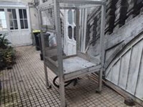   Cage 