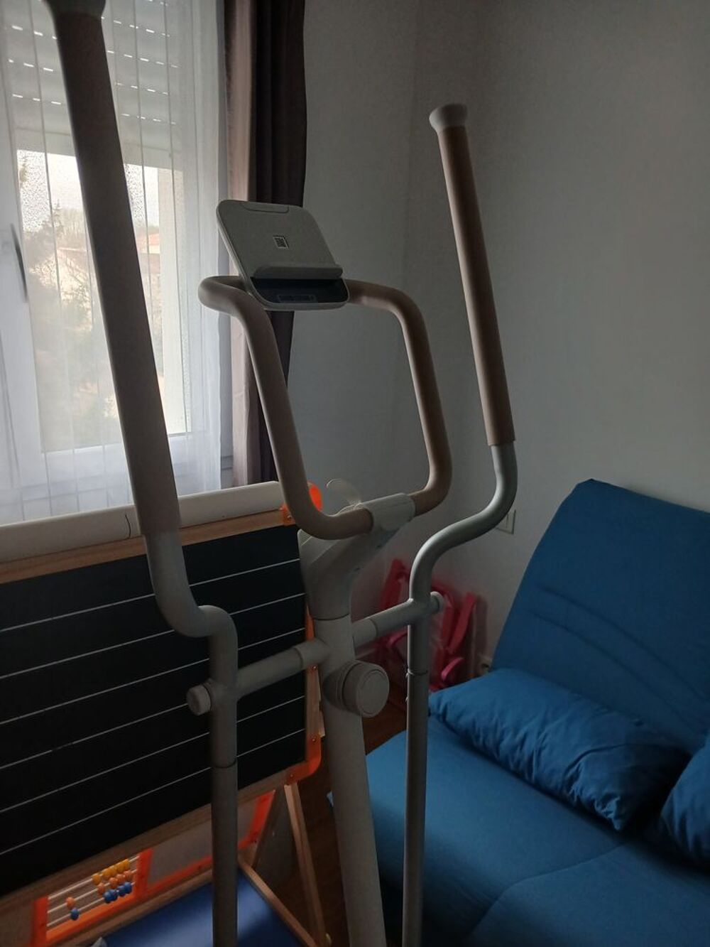 V&eacute;lo elliptique D&eacute;cathlon Sports