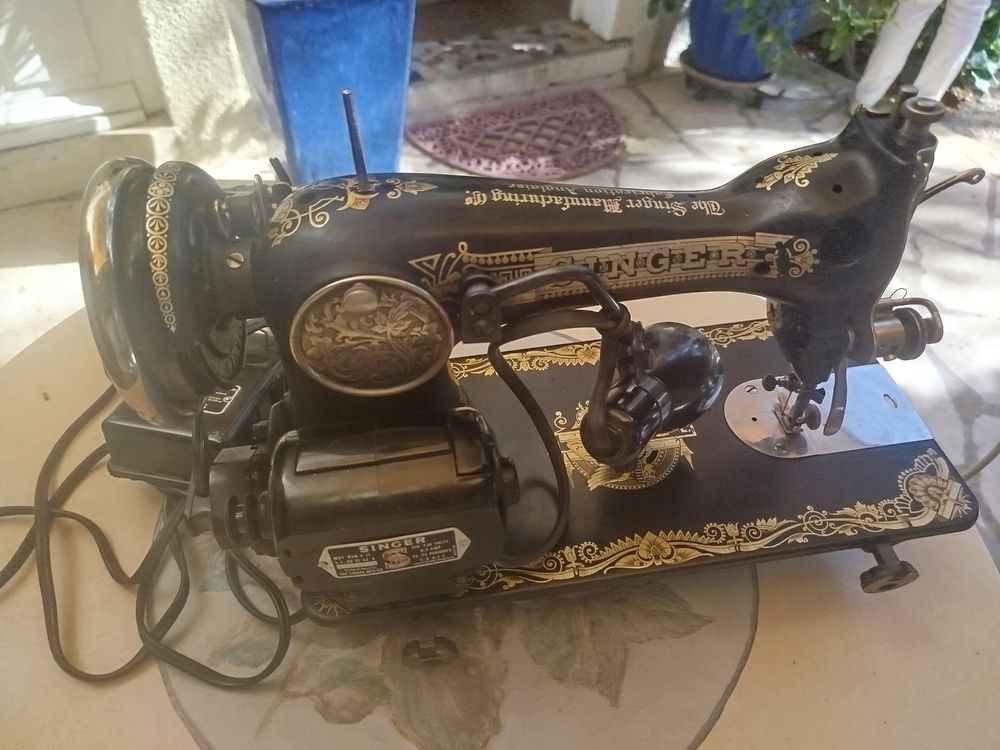 Machine a coudre ancienne 