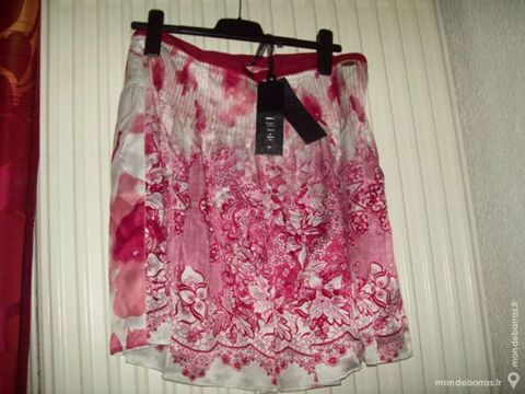 Superbe jupe Liu Jo 100%  soie   //PRIX EN BAISSE 45 Lyon 8 (69)