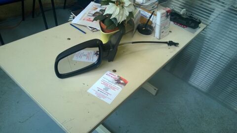 Pi&egrave;ces et &eacute;quipements Voiture Pi&egrave;ces et &eacute;quipements Voiture  occasion Maisons-Alfort 94700